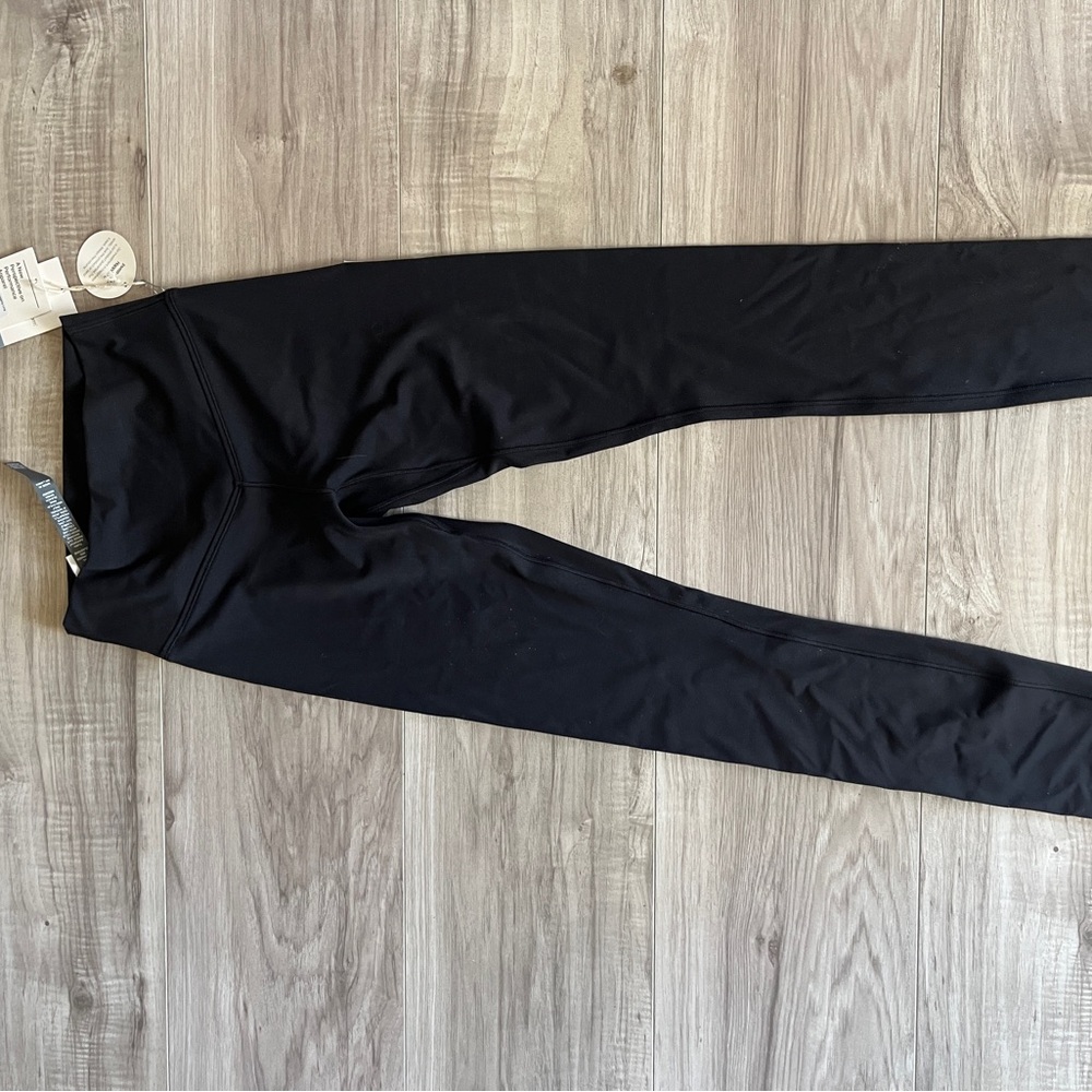 Vuori Jet Black Leggings - Picture 3 of 5